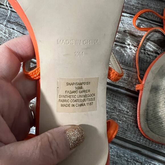 STEVE MADDEN Snap strappy sandal Size 10 - Picture 5 of 8
